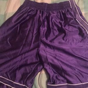 Basketball ball shorts